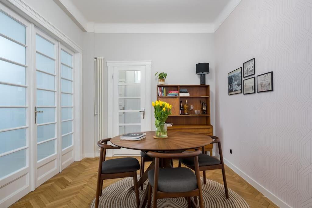 Exquisite Art Deco 2Br Apartment Prime Location Bükreş Dış mekan fotoğraf