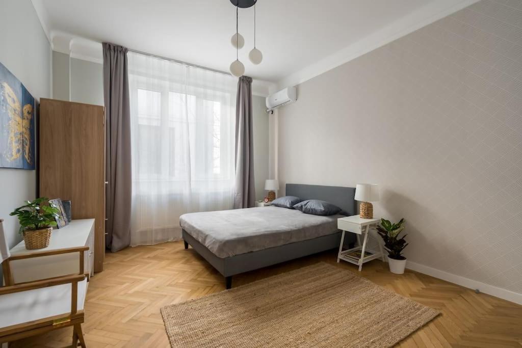 Exquisite Art Deco 2Br Apartment Prime Location Bükreş Dış mekan fotoğraf