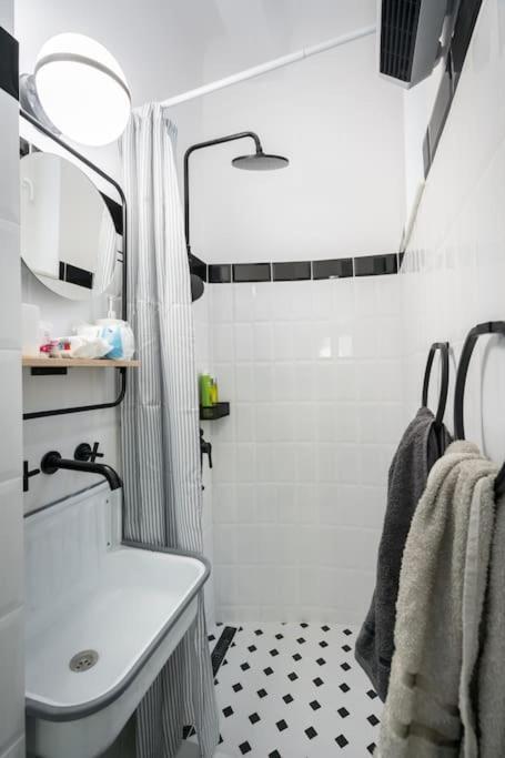 Exquisite Art Deco 2Br Apartment Prime Location Bükreş Dış mekan fotoğraf